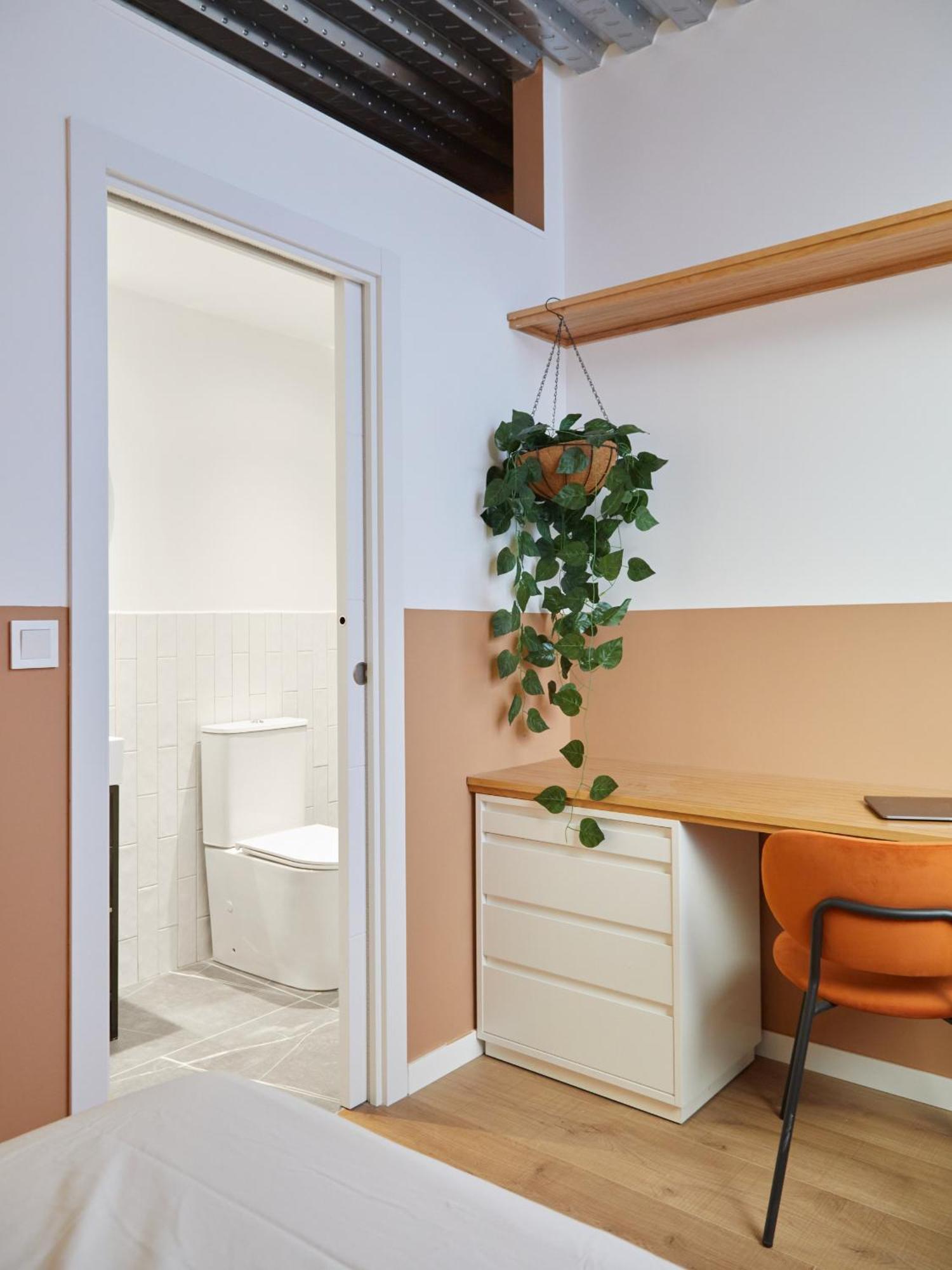 Ola Living Hostal Tetuan Madrid Exteriér fotografie